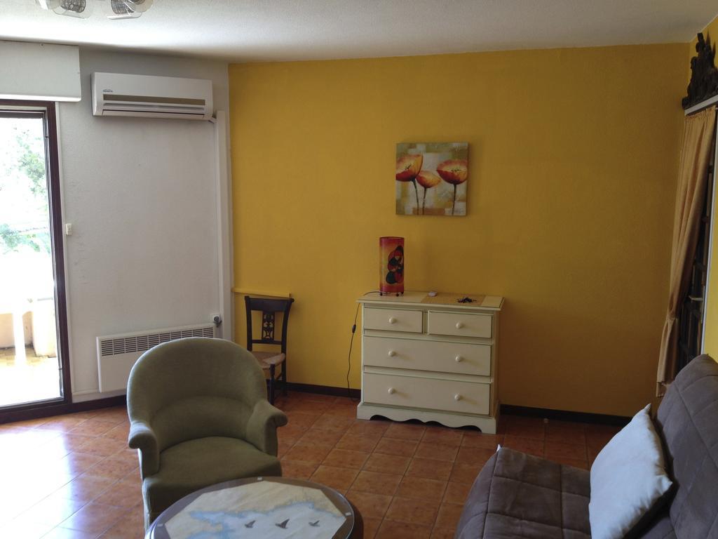 Appartement St Raphael Saint-Raphaël Стая снимка